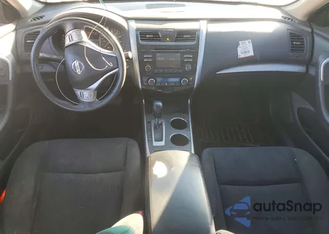 2015 Nissan Altima 2.5 from USA, damaged, VIN 1N4AL3AP0FN405351